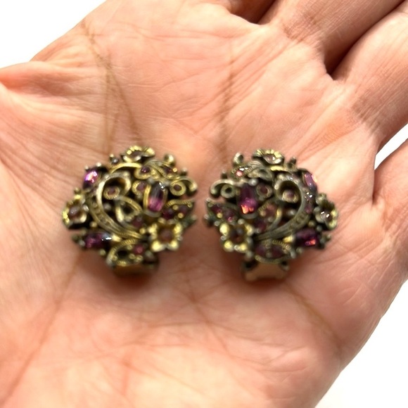 Hollycraft 1950 Corp Brooch & Clip On Earring Set Purple Rhinestones Vintage - Picture 9 of 9
